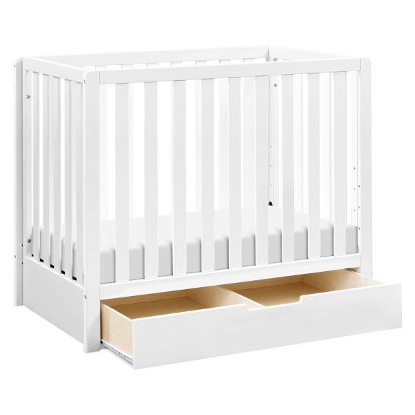 Carter's by DaVinci Colby 4in1 Mini Convertible Crib with Storage